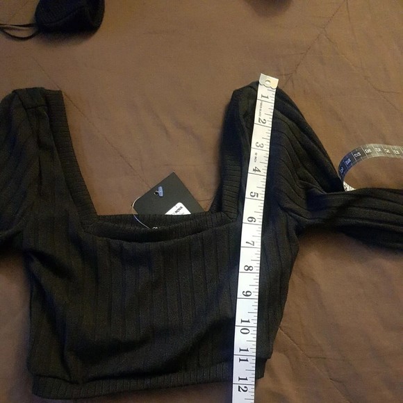 Fashion Nova Womens Black Ribbed Cropped Long Sleeve Top Size XS NWT Stretch - Picture 13 of 14